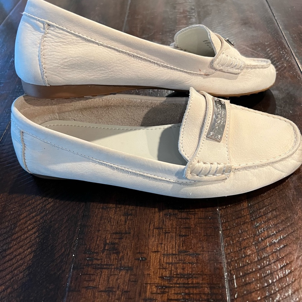 Coach Women’s Loafers Bone Sz. 7